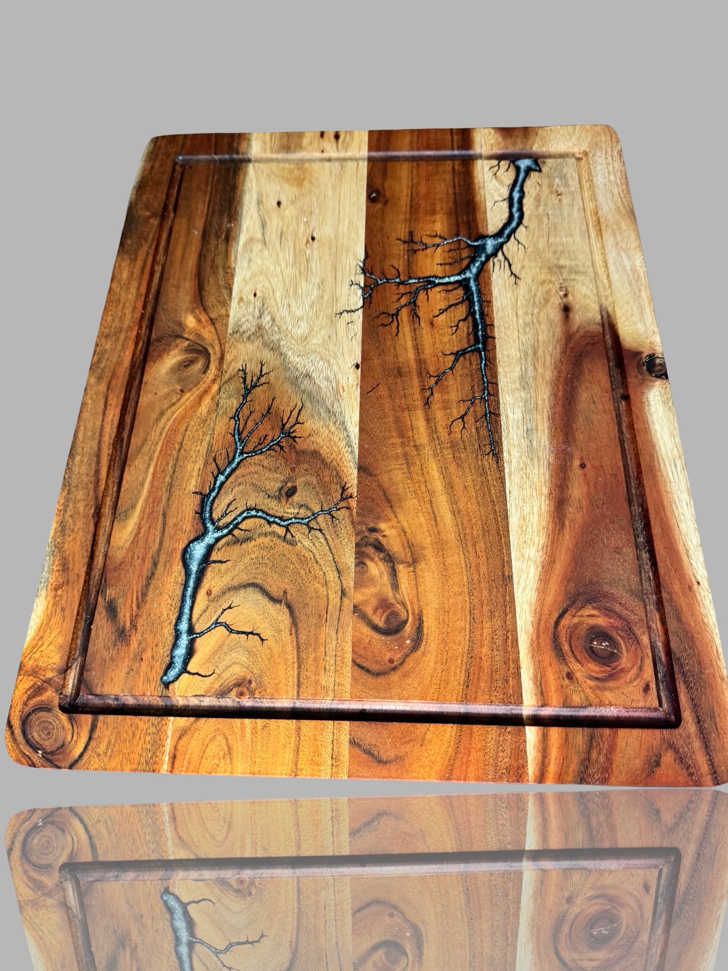 Best Australian-made resin kitchen chopping boards by Fractal Flow Designs — stunning fractal pattern, handcrafted quality board