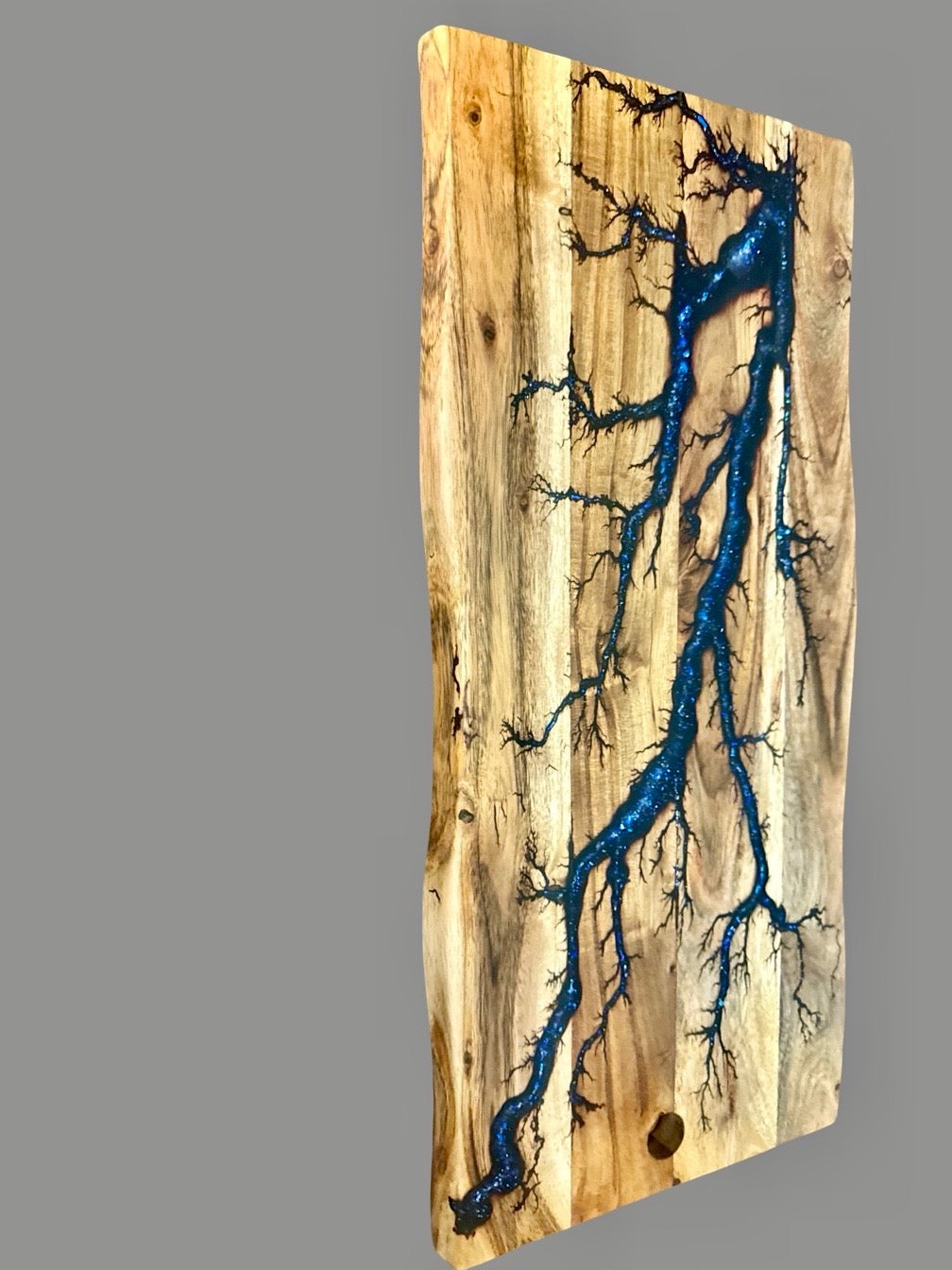 Stunning resin live edge serving platter, crafted in Bairnsdale for weddings and housewarmings