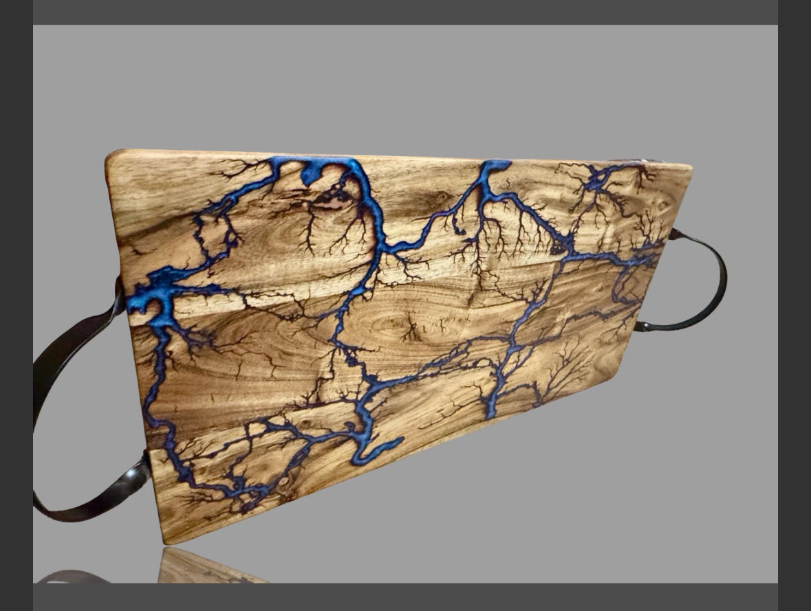 Australian resin serving board handmade by Fractal Flow Designs in Bairnsdale - East Gippsland - Victoria – charcuterie platter and cheese board gift