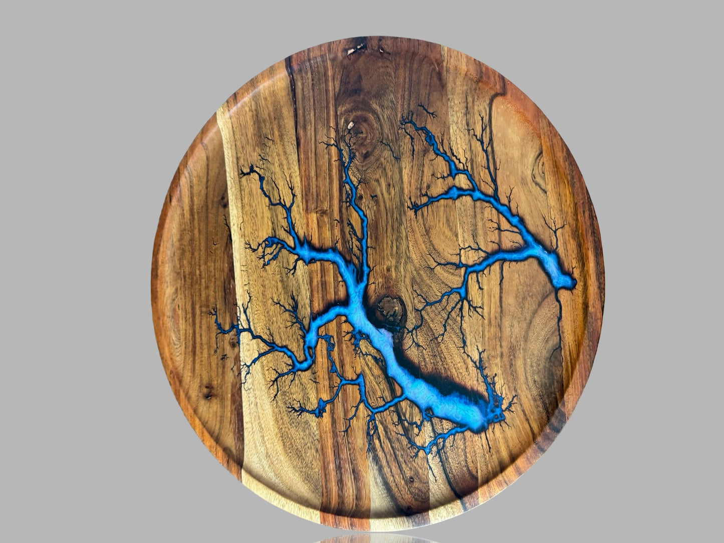 Modern resin serving platter handcrafted in Australia by Fractal Flow Designs — durable, food-safe, and visually stunning