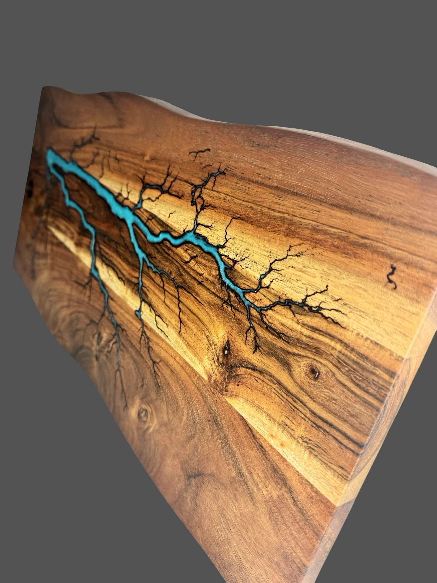 Live edge resin serving board handcrafted by Fractal Flow Designs in Bairnsdale, Victoria – Australian-made timber charcuterie and grazing platter, artisan gift.