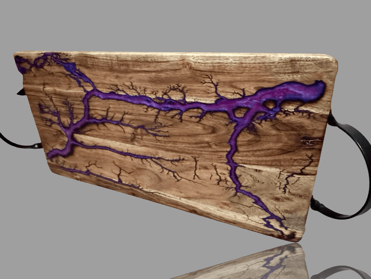 Unique handcrafted resin serving board, Bairnsdale Victoria. Fractal Flow Designs blends Australian hardwood with resin art for a premium cheese board, charcuterie platter, or grazing board. Luxury Australian-made gift for every occasion