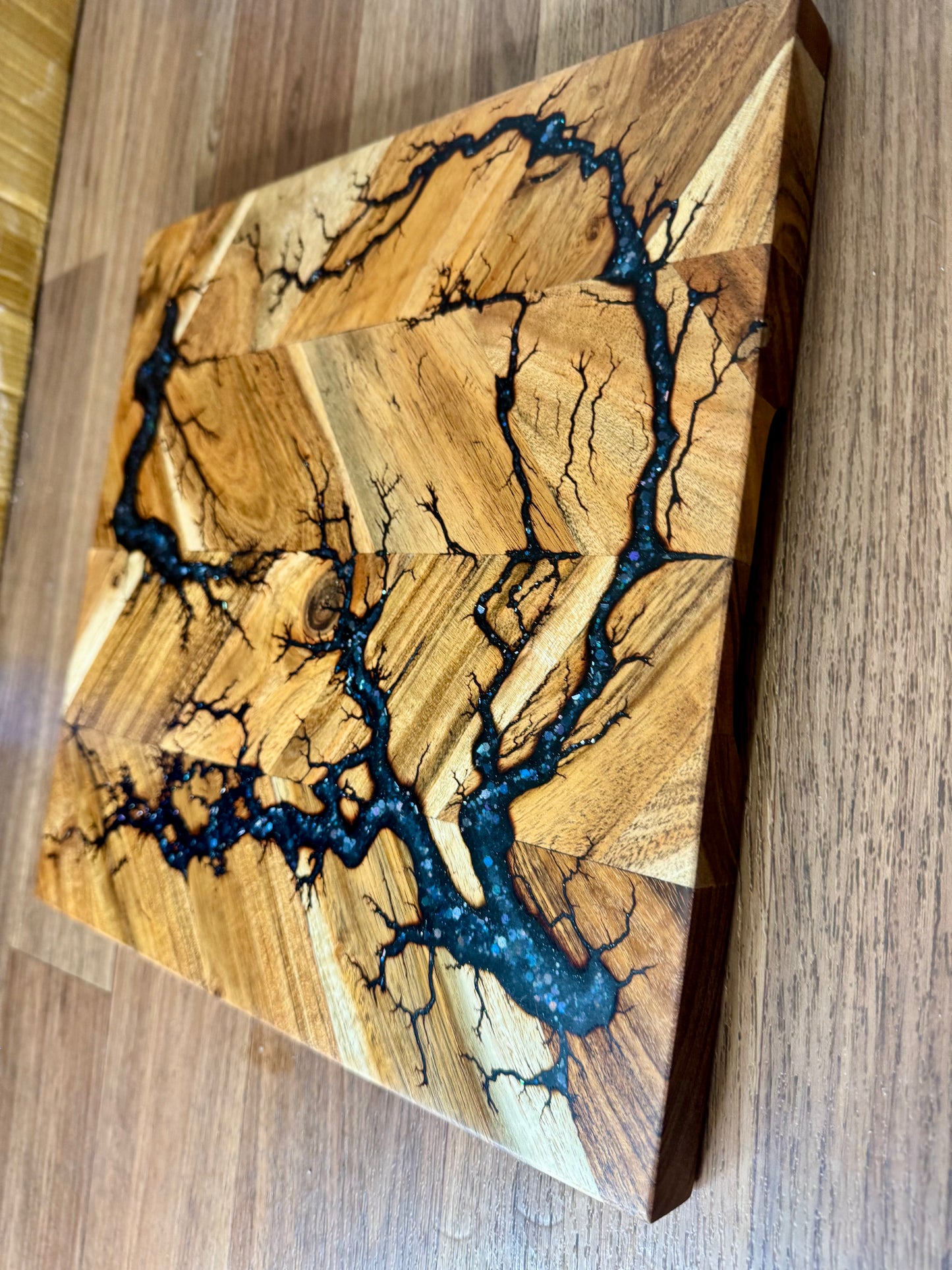 Fractal Flow Designs resin chopping board handcrafted in Bairnsdale, Victoria. Australian-made timber board with resin art, perfect for charcuterie, cheese, and gift occasions.