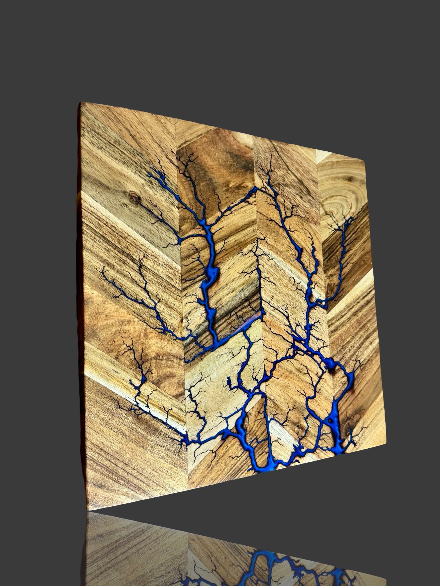 Australian resin chopping board crafted with vibrant resin inlay. Fractal Flow Designs creates luxury serving boards perfect for weddings, anniversaries, and national shipping.