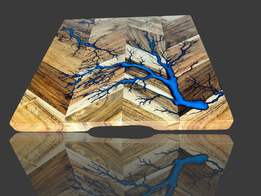 Fractal Flow Designs resin chopping board handcrafted from Australian hardwood in Bairnsdale, Victoria. Premium serving board for charcuterie, cheese, and everyday kitchen use, shipped nationwide