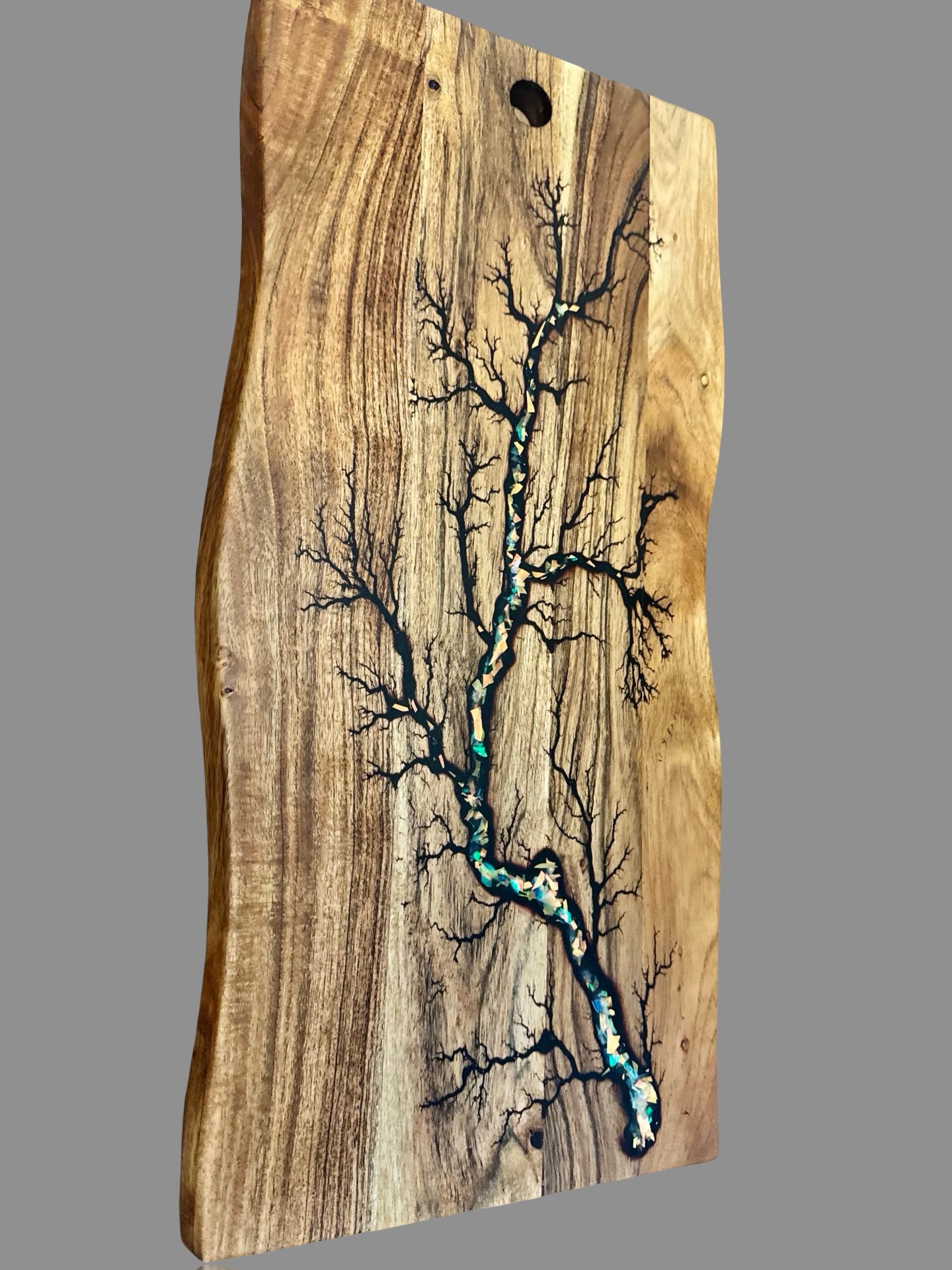 Austrakuan hardwood live edge timber and resin serving board, crafted in Bairnsdale Victoria by Fractal Flow Designs Artist, perfect gift for birthdays or weddings and premium corporate gifting 