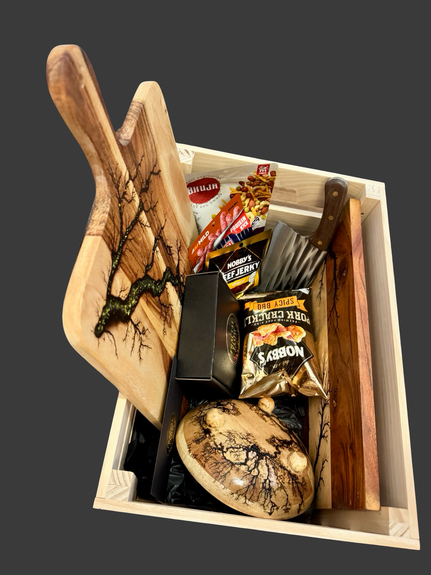 Artisan premium gift set – handcrafted resin serving board by Fractal Flow Designs, Australian timber platter, luxury gift-ready box from Bairnsdale, Victoria