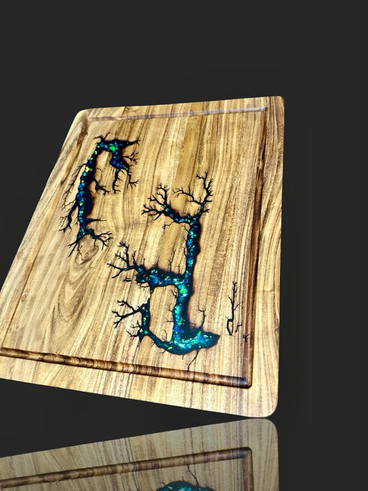 Australian-made premium resin chopping board by Fractal Flow Designs – handcrafted timber brisket board , bbq , chopping block | Bairnsdale Victoria 