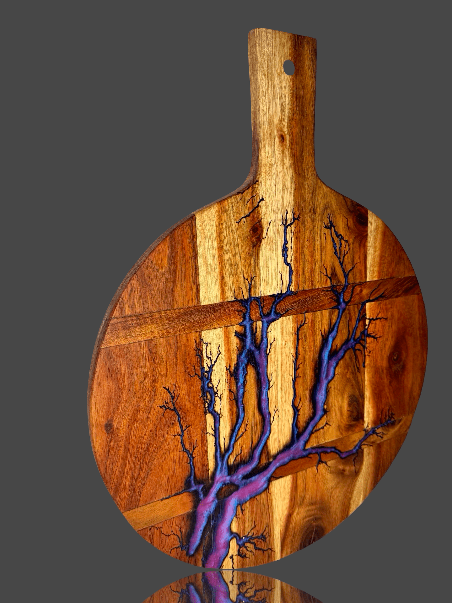 Premium round resin cheese board paddle by Fractal Flow Designs, handmade in Bairnsdale. Australian resin boards shipped nationwide, perfect for weddings and gourmet spreads.