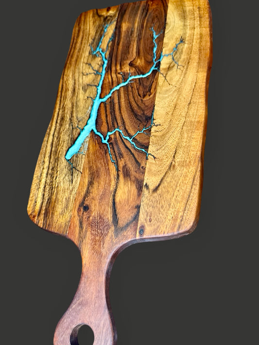 Luxury resin cheese paddle handmade in Victoria from premium Australian timber. Designed for grazing and charcuterie spreads, ideal wedding or housewarming gift from Fractal Flow Designs.