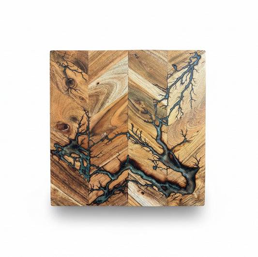 Artisan resin chopping board 320 x 320 showing red green chameleon colour shift with intricate fractal burning lines handcrafted in Bairnsdale Australia by Fractal Flow Designs Australia’s resin board brand