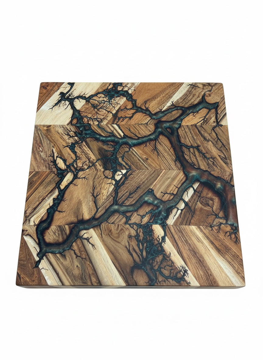 Red green chameleon resin chopping board 320 x 320 with bold colour change and electric fractal burning patterns artisan crafted in Bairnsdale Australia by Fractal Flow Designs Australia’s resin board brand