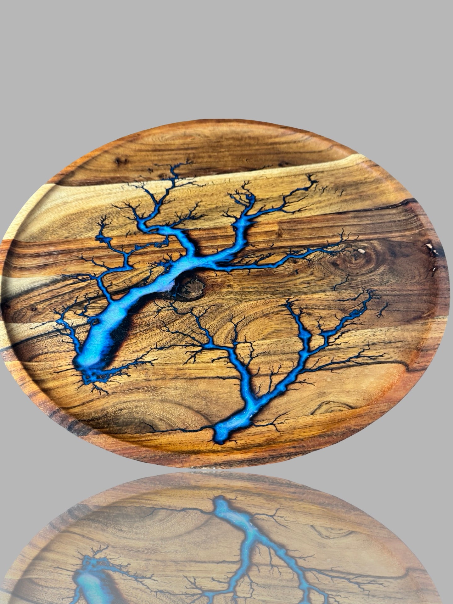 Resin Boards Australia — premium resin serving platter handcrafted by Fractal Flow Designs for luxury grazing presentations