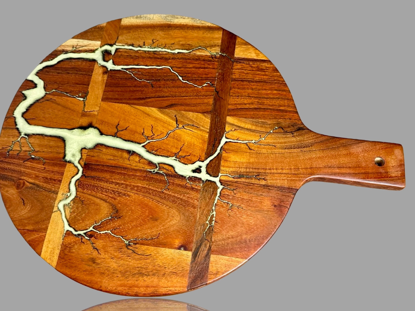 Luxury round resin cheese board handcrafted in East Gippsland, premium entertaining platter