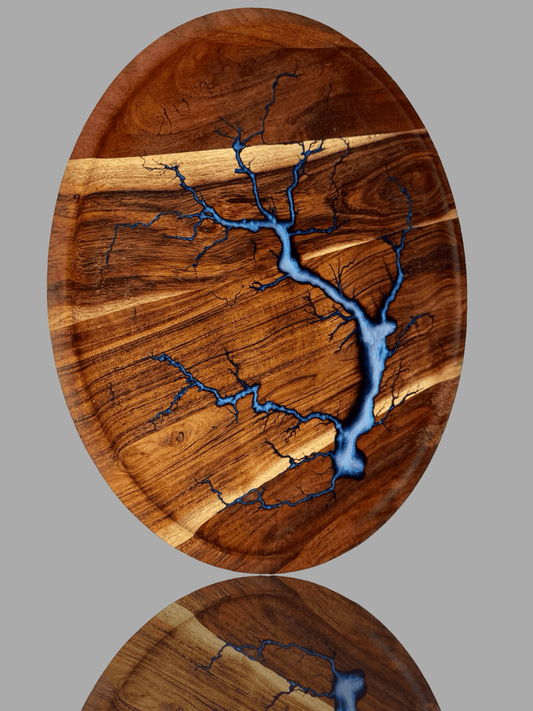 Luxury artisan round resin tray – handcrafted Australian hardwood serving platter with fractal burning, ideal for weddings, anniversaries, and gourmet entertaining spreads.